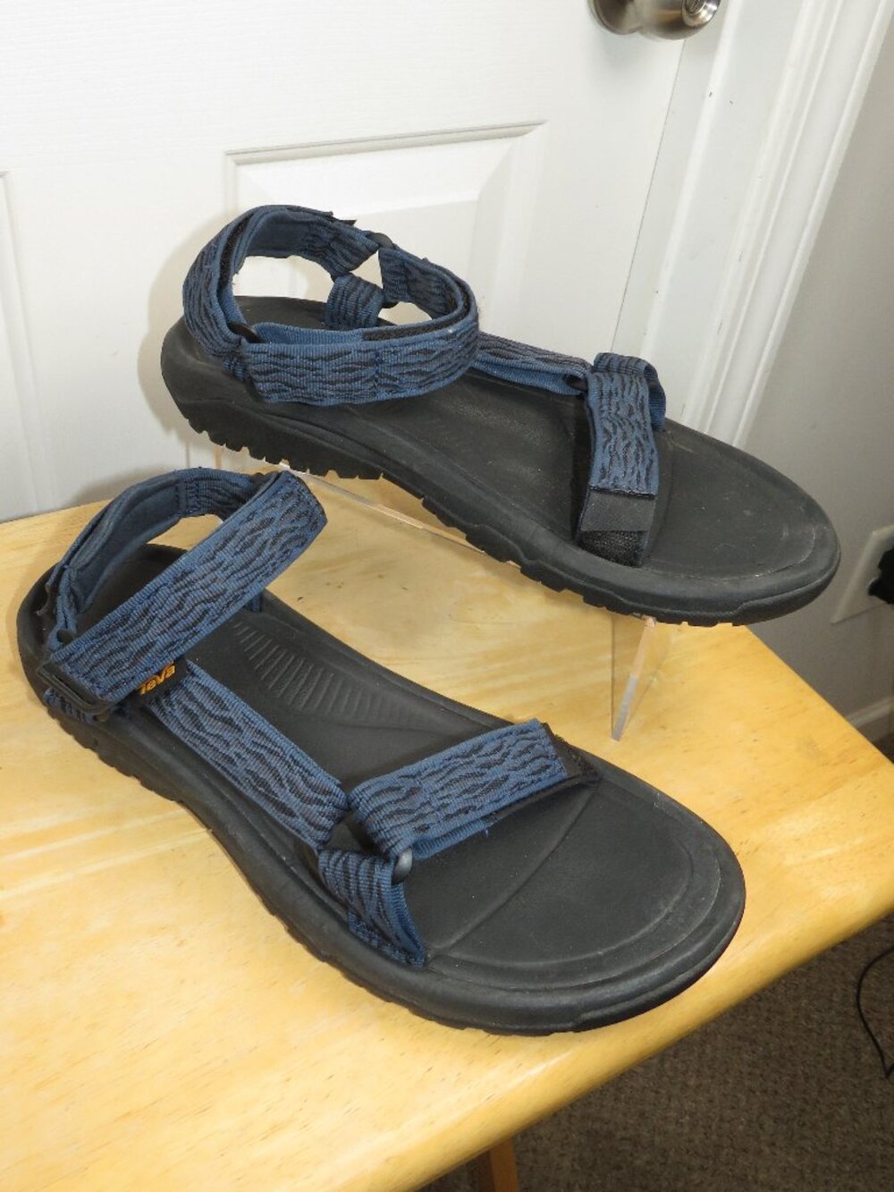 Teva Hurricane XLT2 Sport Sandals S/N 1019234 Blue/Black Geo Print Mens Size 12 - Picture 2 of 8